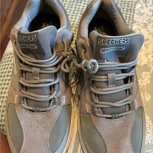 Skechers Men's Taupe Memory Foam Sneakers